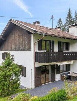 Split-Level-Doppelhaushälfte in Klais mit großem Garten und Ausbaupotenzial - Krün
