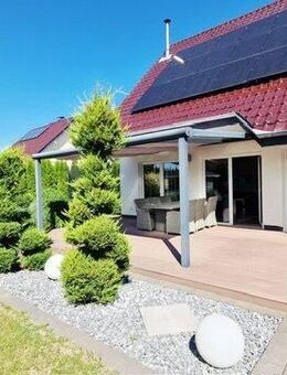 Neuwertiges Traumhaus bietet "FRISCHE IDEEN" - Lage (Nordrhein-Westfalen)