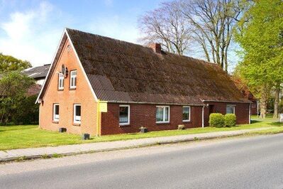 Ebenerdige Wohnfläche, Garage, Diele, kl. Werkstatt - Wohnhaus für die Familie