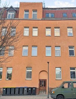 Attraktives, vollvermietetes Mehrfamilienhaus in Halle in Saalenähe zu verkaufen - Halle (Saale)