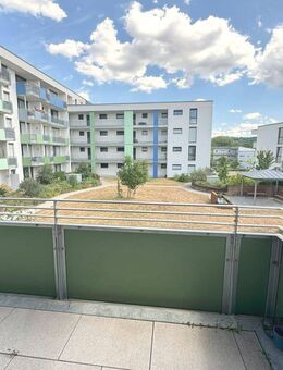 2 Zimmer Wohnung mit Balkon im Service-Wohnen Max-Böhme-Ring 3 in Coburg - Coburg