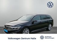 VW Passat Variant, 2.0 TSI R-Line, Jahr 2022 - Halle (Saale)