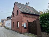 Einfamilienhaus mit viel Potential in historischer Ortslage - Grevenbroich