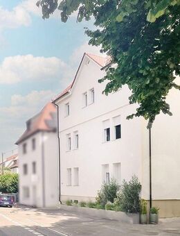 Saniertes Mehrfamilienhaus mit 3 Wohnungen und schönem Garten - Esslingen (Neckar)
