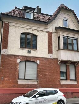 Überwiegend freies 3-Familienhaus in zentraler Lage von S-Zuffenhausen - Stuttgart