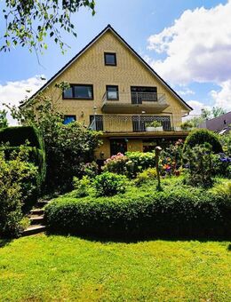 "Haus-im-Haus"! Große ETW über drei Ebenen in ruhiger und begehrter Lage von Klein Borstel! - Hamburg