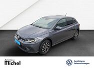 VW Polo, 1.0 TSI Life TravelAssist AppConnect, Jahr 2024 - Gießen