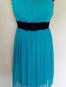 Cocktailkleid in grün, Gr.40 in 24558
