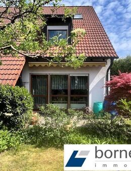 Ruhig + grün! Rednitzhembach! Gepflegte DHH mit Carport! - Rednitzhembach