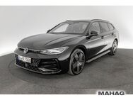 VW Passat Variant, 2.0 TDI 4 Mot R-Line BlackStyle IQ Light IQ Drive HarKar, Jahr 2025 - München