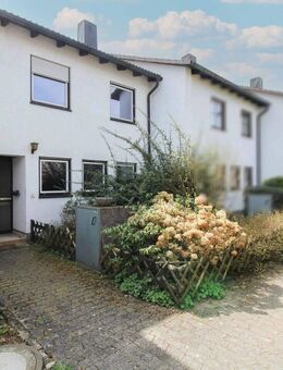 Bezugsfreies Reihenmittelhaus mit Garten und Balkon in ruhiger Lage - Haar