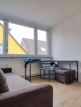 Wohnen in Köln-Deutz: Kapitalanlage oder Selbstnutzung - Schön geschnittene Wohnung direkt am Rhein - Köln