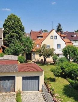 Charmante Doppelhaushälfte mit Garten - Schwabach