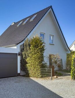 Bezauberndes Domizil - EFH und 2 Ferien-Appartements - Timmendorfer Strand