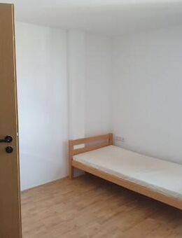 Neubau kurz vor Fertigstellung - Ellingen