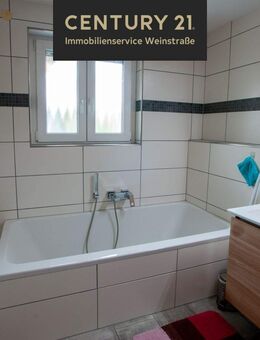 Renovierte Erdgeschosswohnung mit Garten und Garage in Speyer Nord! - Speyer