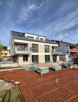 Baustellenberatung: Sa., 08.11. von 11-13 Uhr, 3-Zi.-Wohnung mit großer Terrasse und Gartenanteil! - Neuhausen (Fildern)