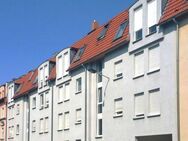 1 Zimmerwohnung im Dachgeschoss mit Wohnküche und Wannenbad - Leipzig