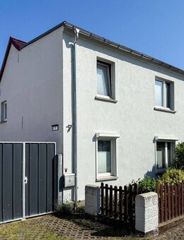 Ihr neues Familienglück - Haus mit Garten, Garage und Raum zur Entfaltung - Brandenburg (Havel)