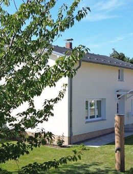 Ihr neues Zuhause in Seebad Bansin - Einfamilienhaus mit Doppelcarport, Stall und gepflegtem Grundstück - Heringsdorf (Mecklenburg-Vorpommern)