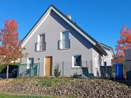 Attraktives Einfamilienhaus in guter Lage von Rödelsee - Rödelsee