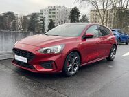 Ford Focus, 2.0 ST-Line X Le, Jahr 2021 - Rüsselsheim