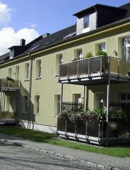 Schön geschnittene 3-Zimmer-Wohnung mit Balkon in beliebter Wohnanlage in Roßlau zu vermieten - Dessau-Roßlau