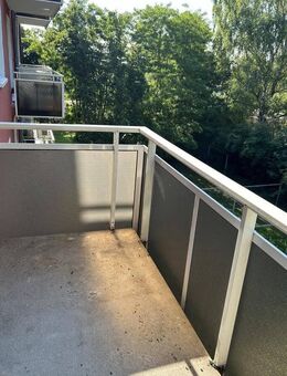 Balkonien mit 4 Zimmern! - Bad Dürrenberg