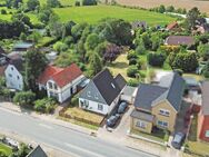 Reinfeld - gepflegtes Einfamilienhaus auf 1.078 qm Grundstück mit Garage, pflegeleichtem Garten und Erweiterungsmöglichkeiten - Reinfeld (Holstein)