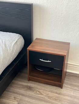 IKEA Bettgestell 140x200 cm + Nachttisch – schwarz – ohne Matratze - Hannover Vahrenwald-List
