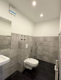 AB SOFORT - Sanierte 3-Zimmer-Whg. mit Wintergarten - Velten