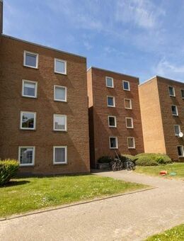 Demnächst frei! Großzügige 3-Zimmer-Wohnung mit Balkon in Oldenburg-Nadorst! - Oldenburg
