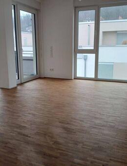 Attraktive 2-Zimmerwohnung mit Balkon und EBK - Saarbrücken