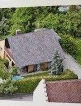 Geräumiges Einfamilienhaus mit viel Potential - Engen
