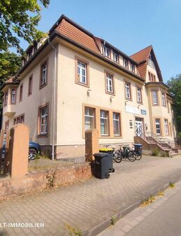 Schicke 2-Raumwohnung | Badewanne | PKW-Stellplätze auf Grundstück - Regis-Breitingen