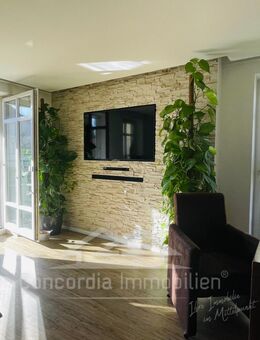 Ruhig gelegene 3-Raum-Wohnung mit Terrasse & TG-Stellplatz - Weinböhla