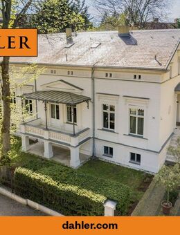 Wohnen und Arbeiten auf ca. 575 m² Wohn-/Nutzfläche im stilvollen Villenanwesen in begehrter Lage - Potsdam