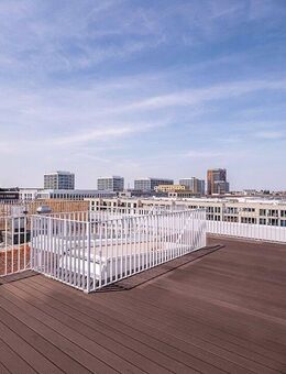 The One & Only - Penthouse mit Wasserblick, 3 Balkonen und Aufdachterrasse in Berlin-Mitte - Berlin