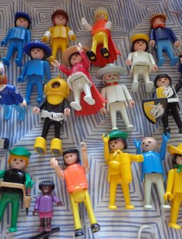 Figuren und Kleinteile von Playmobil - Wollbach
