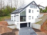 Erstbezug:Maisonette-Wohnung mit Garten, Terrasse & eigener PV-Anlage - 107?m² Wohlfühlfläche in Beckingen-Reimsbach - Beckingen
