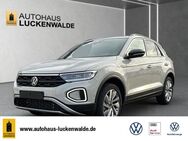 VW T-Roc, 1.5 TSI Goal, Jahr 2022 - Luckenwalde