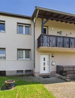 L-REMICH / SINZ / WOHNHAUS / 2 WOHNUNGEN / GARAGEN / 12 AR - Perl