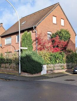 Gepflegtes 1-2-Familienhaus mit Palmengarten und Garage sucht nette Eigentümer - Grevenbroich