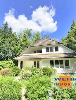 Grundstück im Grünen in beliebter Wohnlage - mit Architektenhaus zur Renovierung - Ammersbek