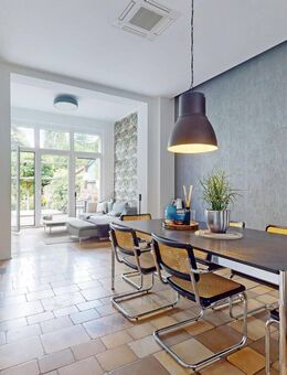 Stadthaus im Bismarckviertel bietet genügend Platz für diverse Wohnträume! - Krefeld