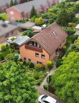 ***Ruhig gelegenes Ein- bis Zweifamilienhaus mit Wintergarten und viel Flexibilität in Northeim*** - Northeim