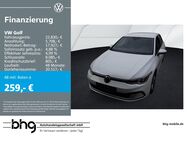 VW Golf, 1.0 Life eTSI OPF, Jahr 2022 - Reutlingen