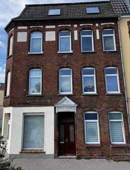 Exklusiv: Dachgeschosswohnung mit Dachterrasse zu vermieten! - Wismar