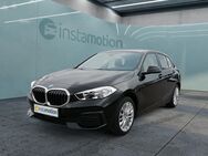 BMW 118, i Advantage AAC digitales, Jahr 2021 - München