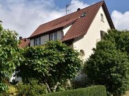 Charmantes Einfamilienhaus mit Garten und Garage in ruhiger Lage! - Adelberg